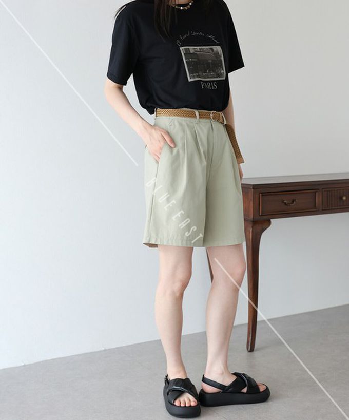 日本 BLUE EAST - 海軍風打褶休閒短褲(附腰帶)-海軍藍