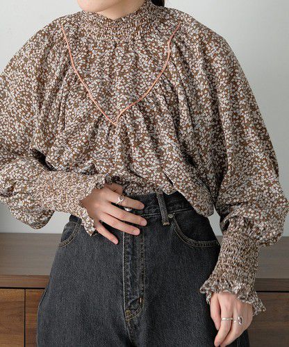日本 Bou Jeloud - 歐風碎花澎澎袖上衣-氣質黑