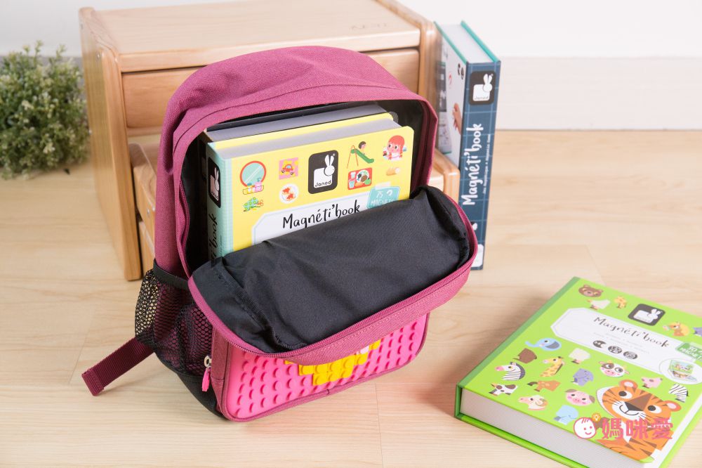 法國Janod - 磁鐵遊戲書-恐龍世界