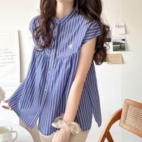 日本 Classical Elf - 刺繡logo成熟俐落法式袖襯衫-藍底白條紋