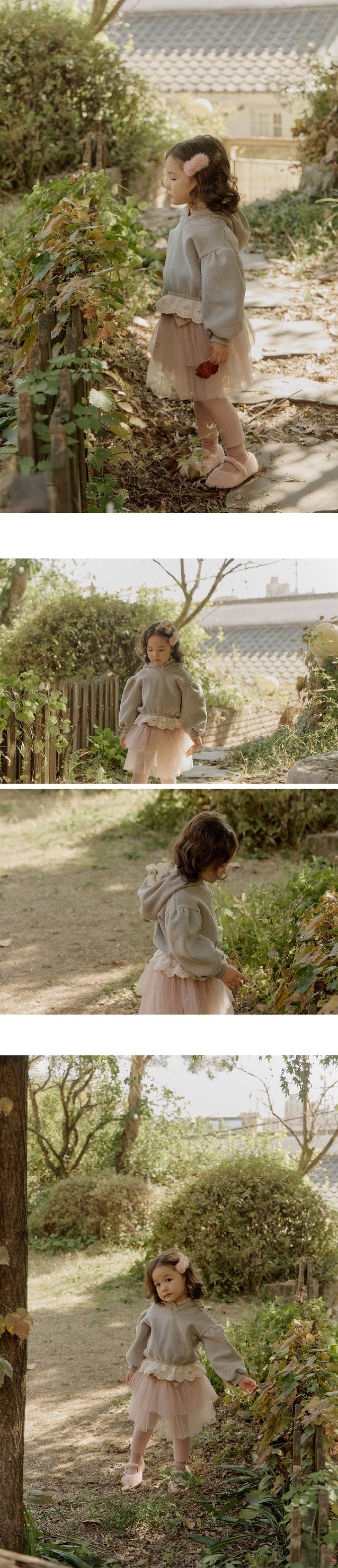 韓國 Puellaflo - 布花蕾絲點綴連帽上衣-灰