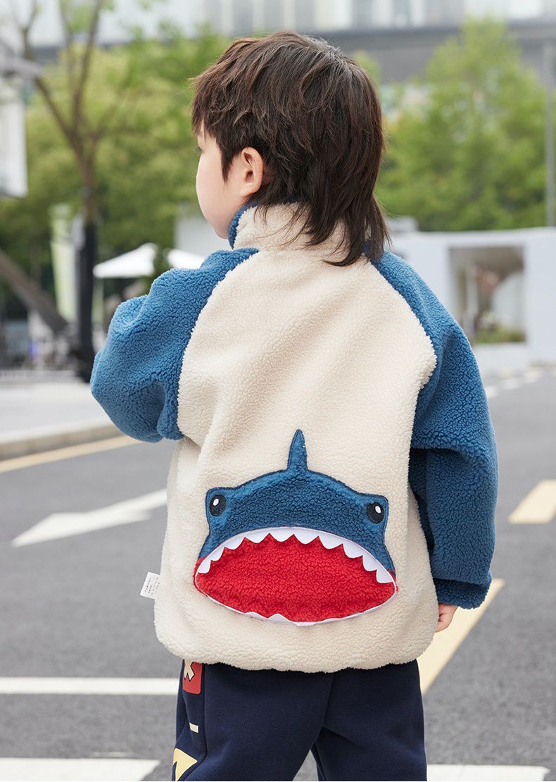 羊羔絨兒童保暖外套-鯊魚-咖啡色