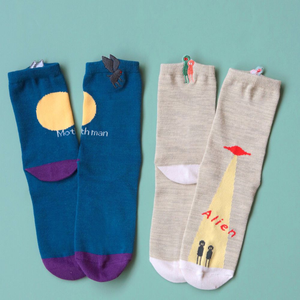 日本 KIVISDOU - (媽媽)中筒襪-超值兩雙組-刺繡小怪物-B(深藍x灰杏) (22.5-24.5cm)