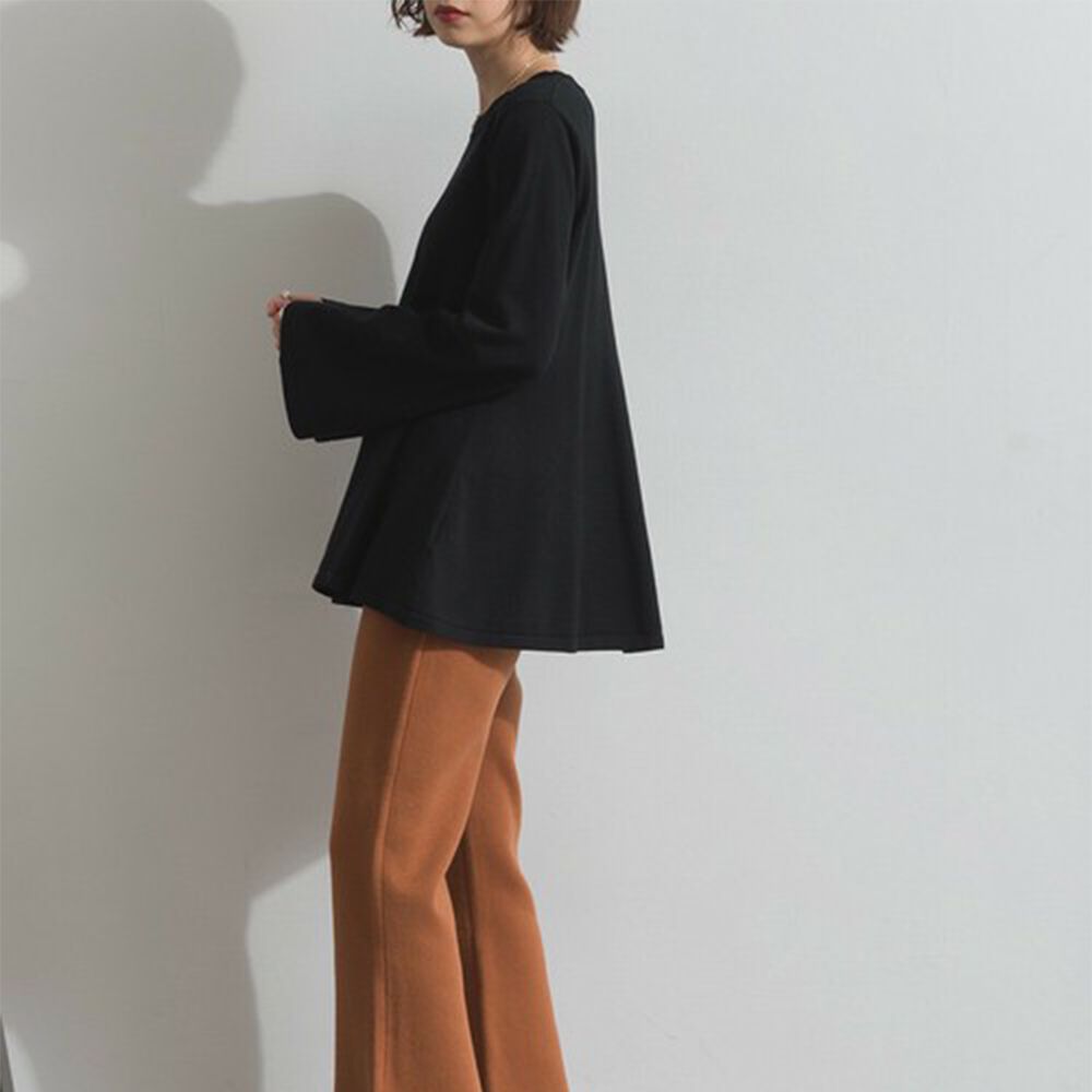 成熟傘擺腰線針織長袖上衣-黑