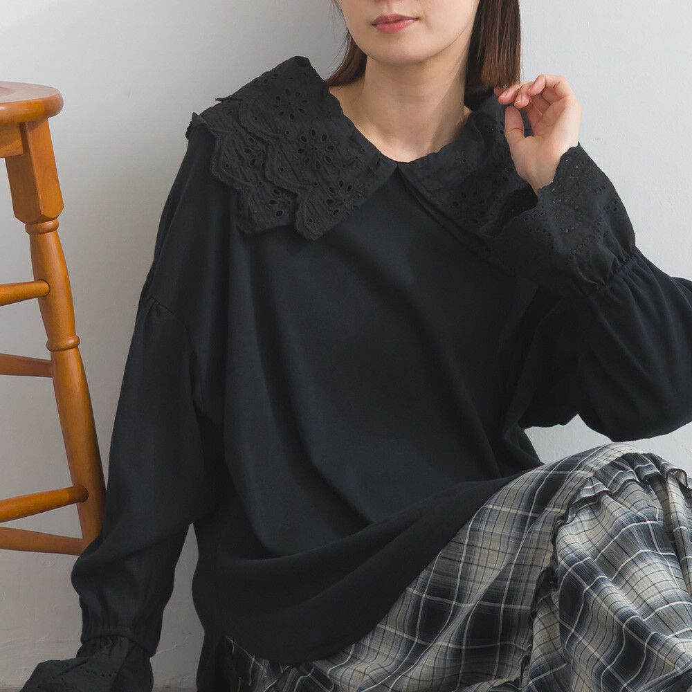精緻蕾絲領落肩喇叭袖上衣-黑