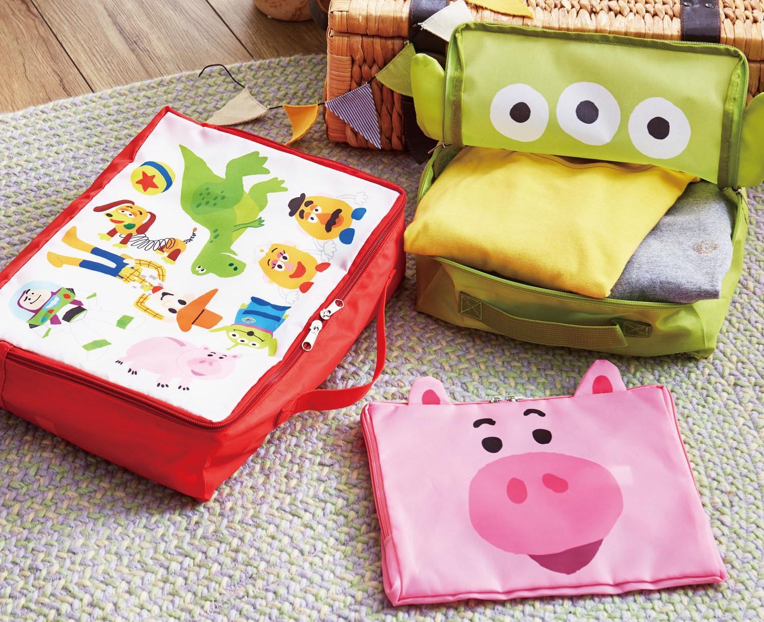 日本代購 - 衣物收納袋-火腿 (S(26x10x20cm))