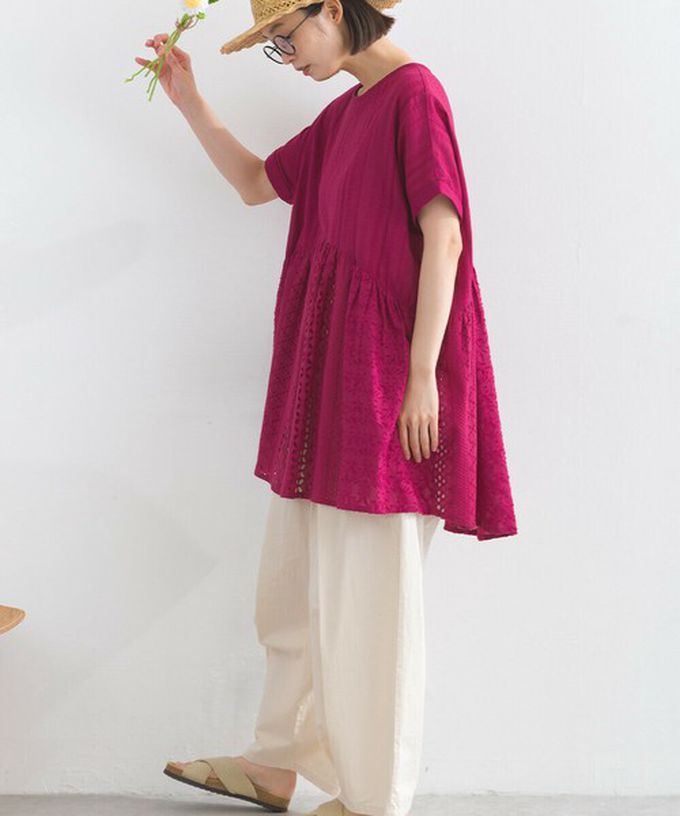 日本 Lupilien - 100%印度棉 柔美緹花長版短袖上衣-炭灰