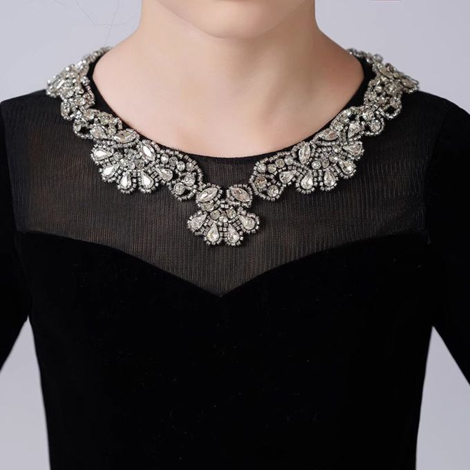 love, charlotte - 赫本風水鑽領口絲絨五分袖撒粉紗裙長禮服 - 黑色