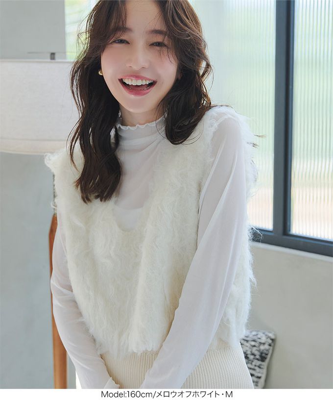 日本 Kobe Lettuce - 華美透膚內搭長袖上衣-光澤木耳領-黑