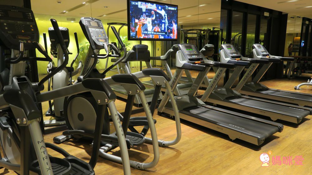 台南大員皇冠四人房2大1小$4299起 指定平日