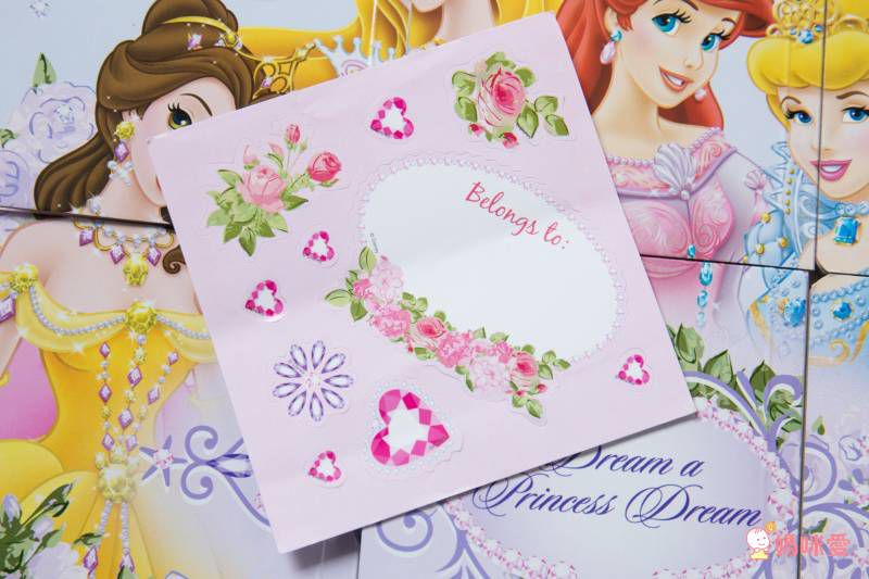 迪士尼英文新書來囉♥♥♥ 冰雪奇緣/海底總動員透過卡通人物加深孩子共讀的印象♬