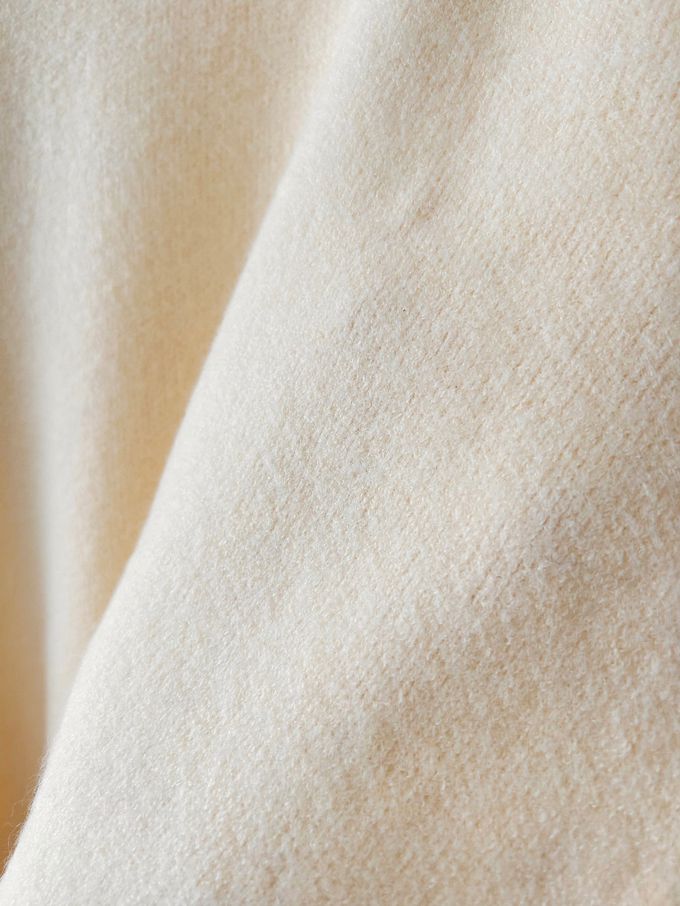 韓國女裝連線 - 極簡針織弧形下擺上衣-淺粉 (FREE)