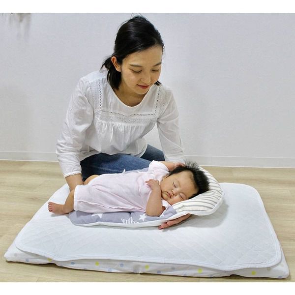 akachan honpo - 嬰兒墊 星星-約60×34cm