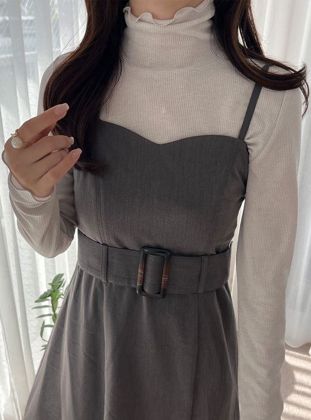 日本 GRL - 桃心領收腰魚尾吊帶裙(附腰帶)-黑