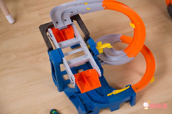 【美國 Hot Wheels 風火輪】❤ 獨家 $199 送攜帶收納盒 ❤ 買越多、送越多！