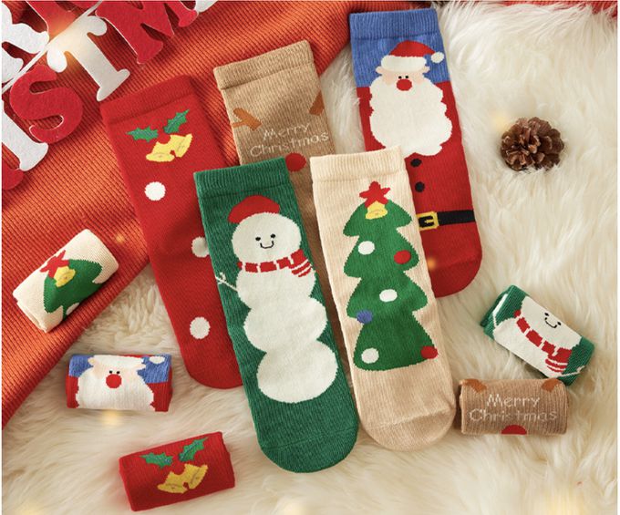 love, charlotte - 聖誕老公公雪人聖誕主題無骨中筒棉襪(腳長9cm起)-5 雙一組