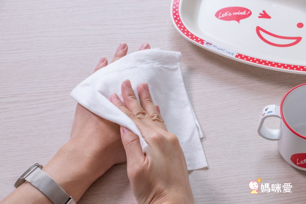 隱形防護罩！【日本VB 抗菌濕紙巾】肌膚清潔不乾澀、不刺激