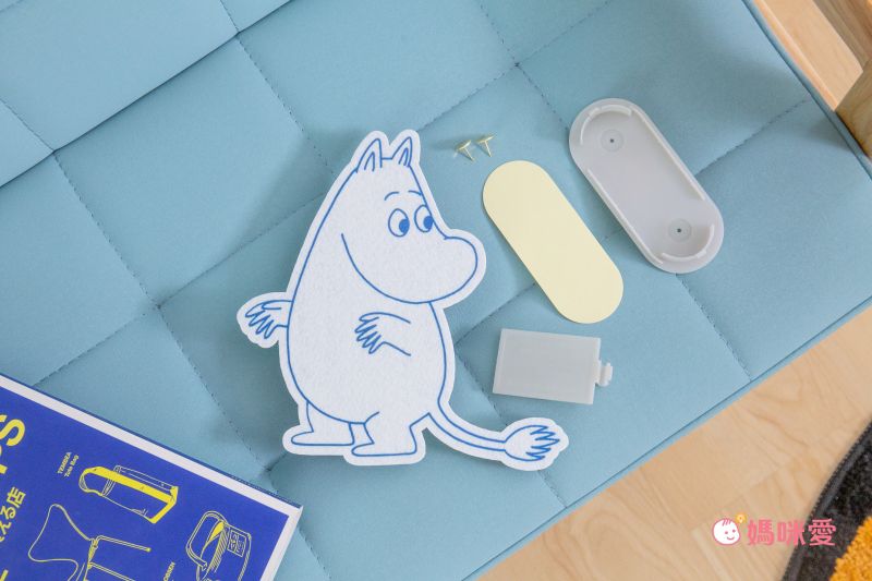 日本 TOYO CASE - LED 感應夜燈壁飾-小不點 (約12.2x2.3x19cm)