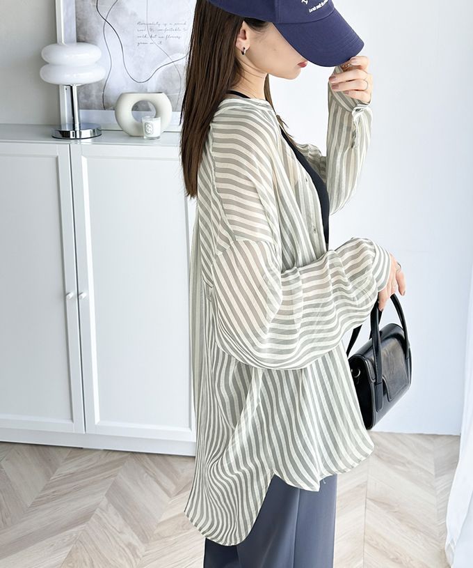 日本 Classical Elf - 透膚優雅休閒條紋寬版襯衫-黑米系