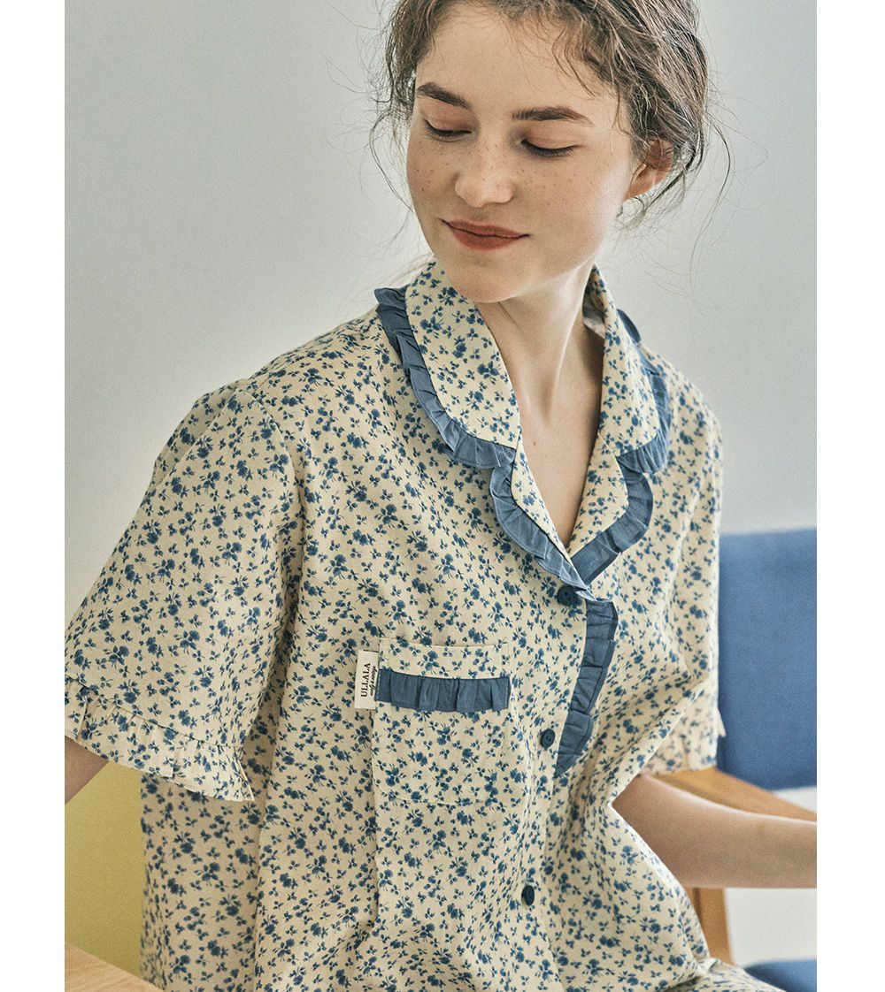 韓國 ULLALA - 玫瑰印花短袖睡衣(兩件式)-藍玫瑰 (FREE)