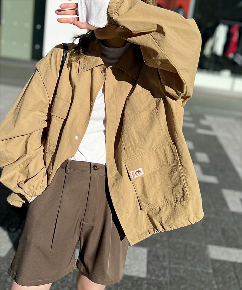 日本 Classical Elf - Java聯名 2WAY工裝感輕量休閒薄外套-卡其