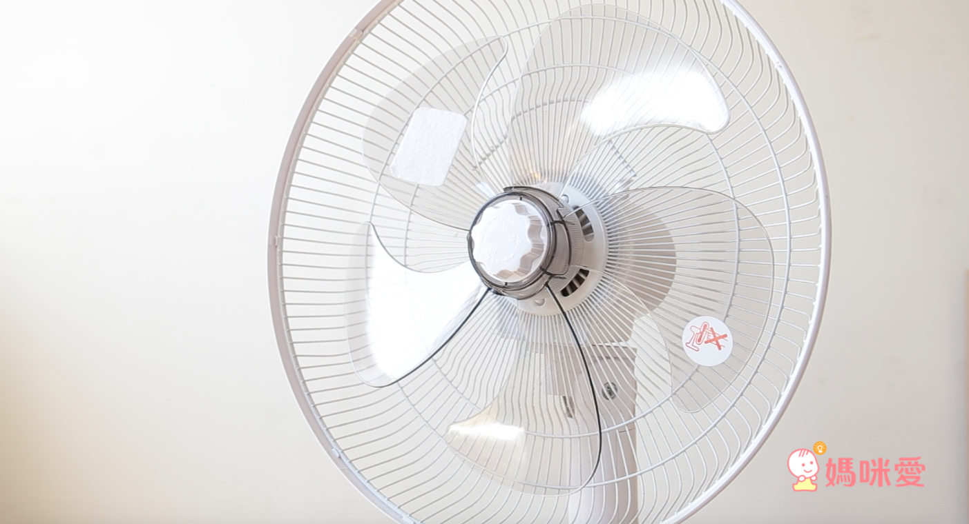 法新 FRESCO - 鼻樂貼-買1送2超殺特惠/義大利製造100%天然精油無藥性-5片裝*3盒 (有效期限至: 2022/9/1)