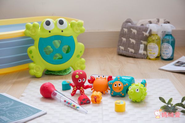 【德國HAPE】寶寶洗澡玩具❤ 獨家滿額「再送木樂地體驗券」