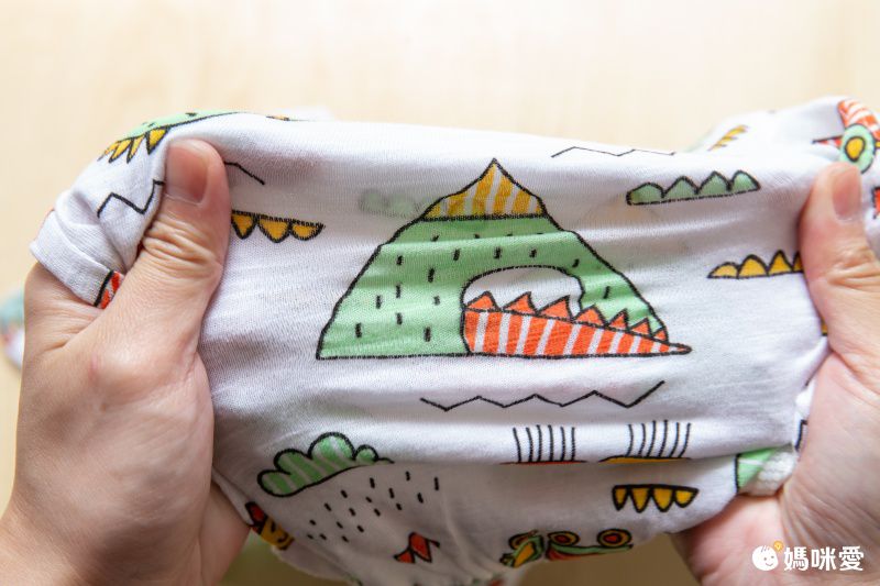 純棉舒適防蚊防曬外套-杏色老鼠