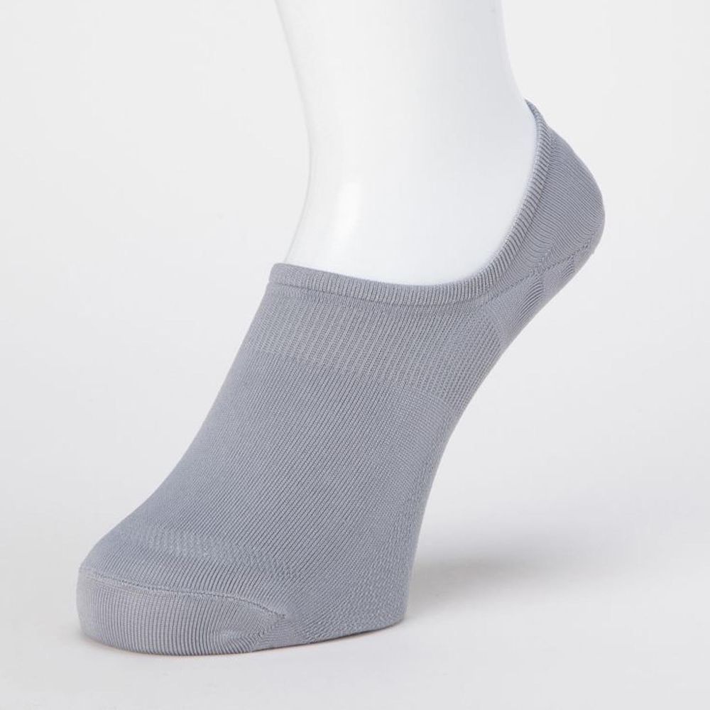 日本 okamoto - 超強專利防滑ㄈ型隱形襪-光滑編織 超深履款-淺灰
