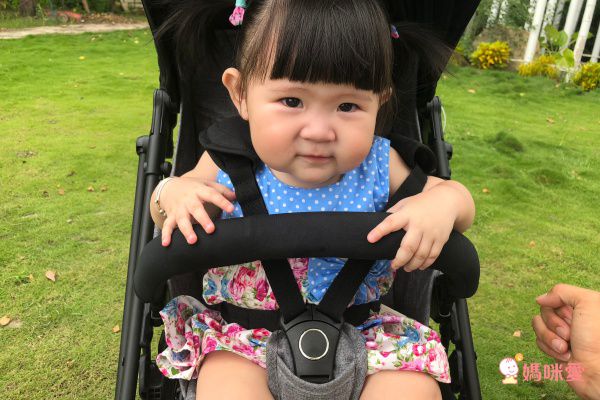 Whiz bebe Mini Capsule 迷你膠囊推車