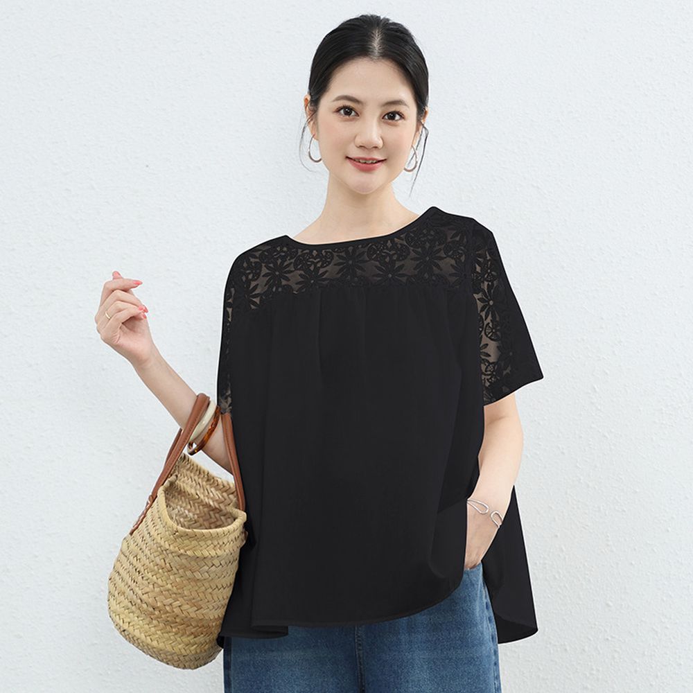 簍空花朵蕾絲拼接短袖上衣-黑色