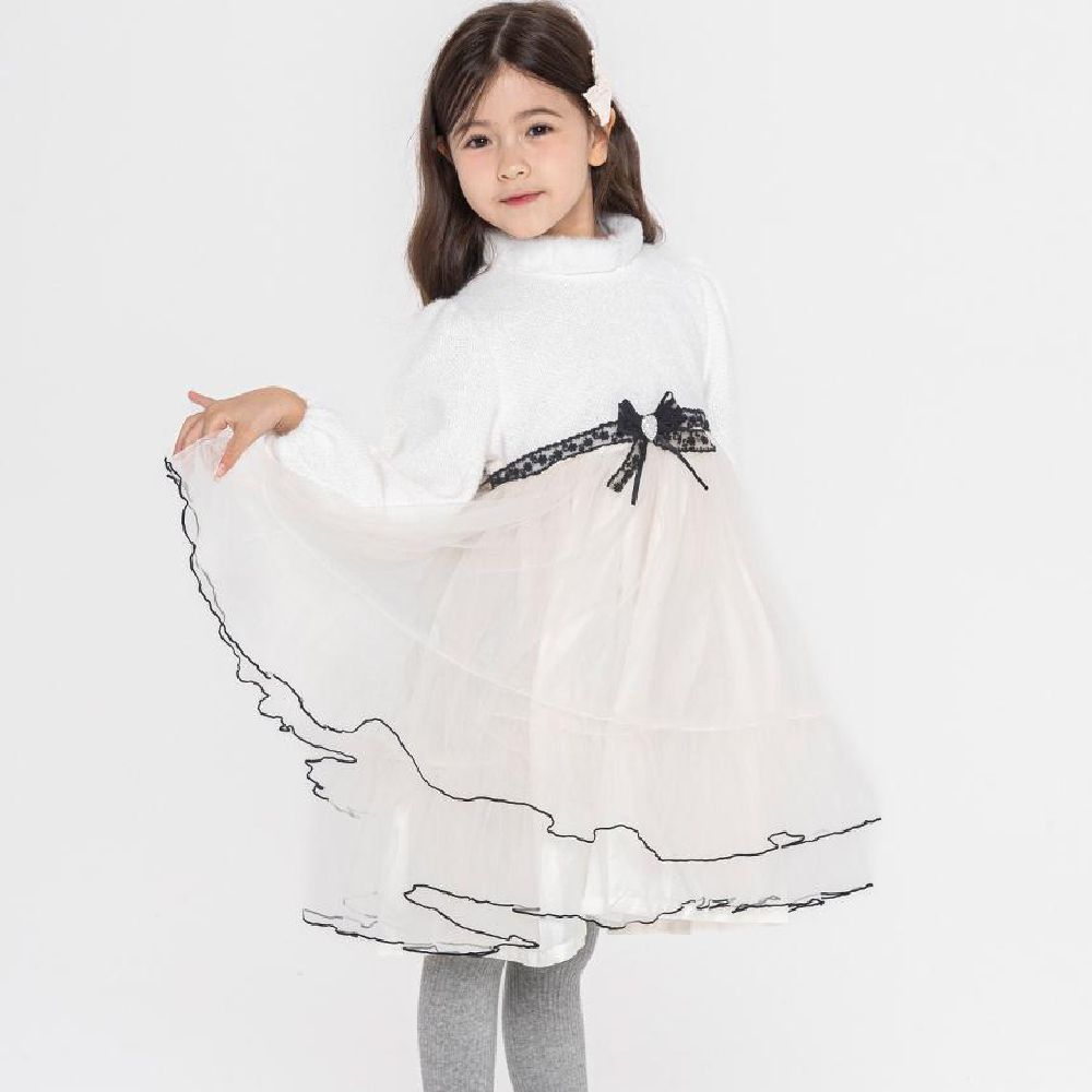 鬆軟毛毛領心型珍珠蕾絲點綴網紗洋裝-象牙白