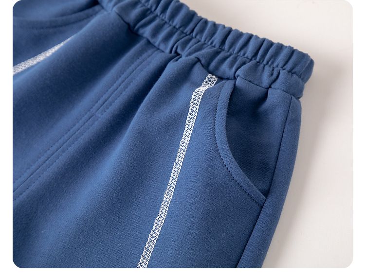 純棉腰鬆緊短褲-裝飾小標籤-卡其色