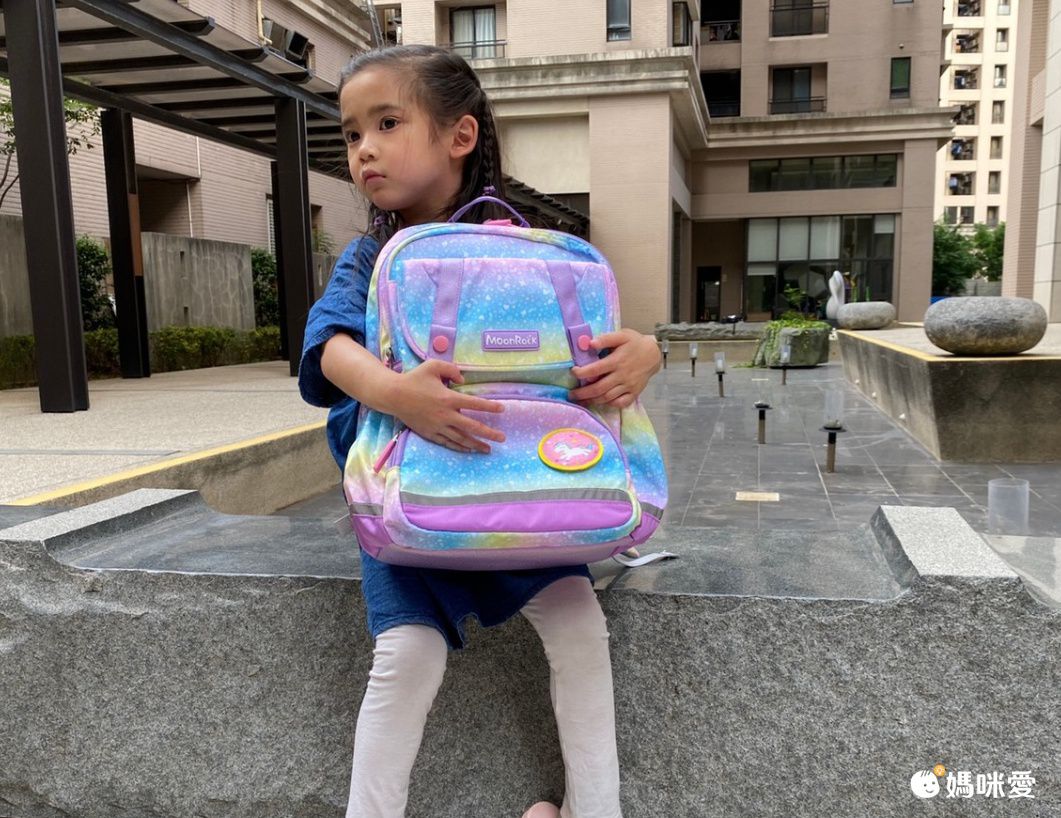 MoonRock - 護脊書包-SP102太空恐龍藍-適合95-140公分