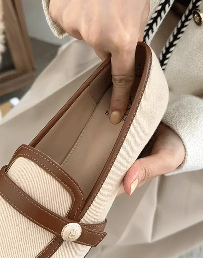 韓國 PINKELEPHANT - 圓形金釦點綴樂福鞋(5cm)-黑