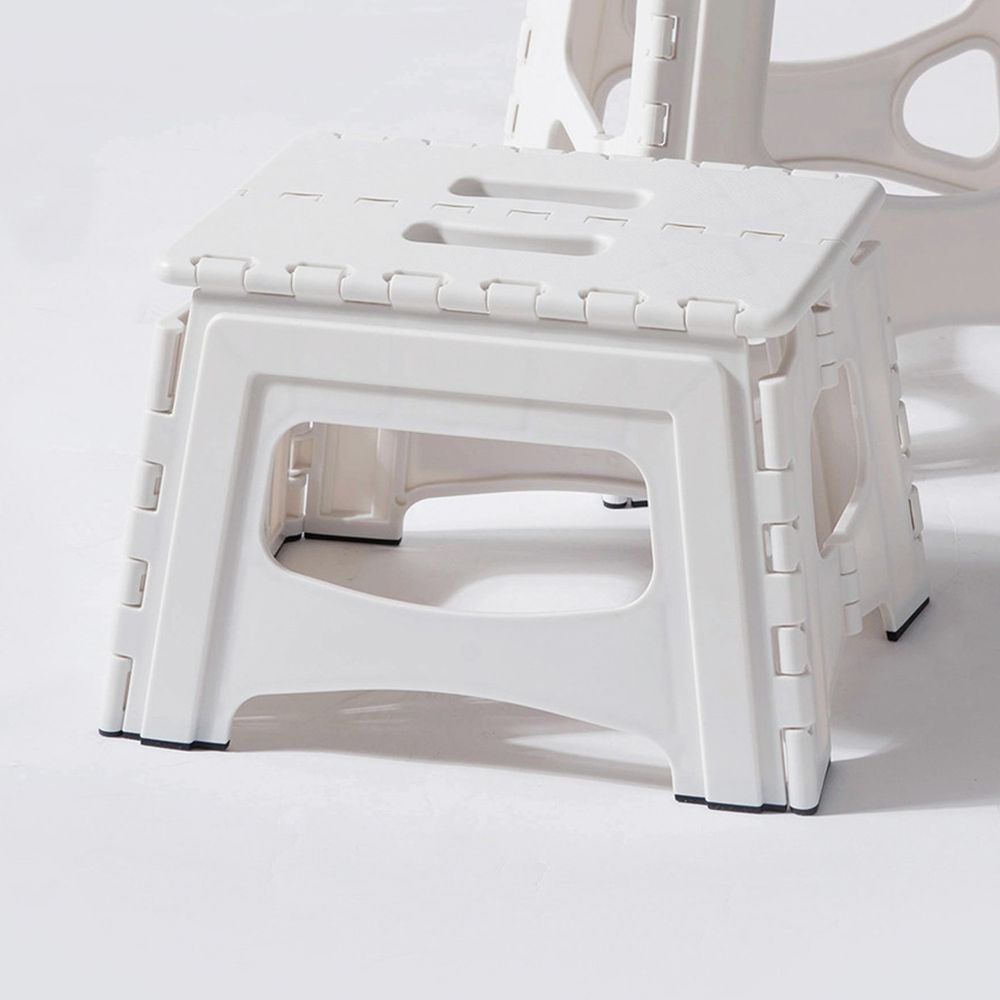 日本天馬 - 快收耐固便攜式防滑摺疊/摺合椅-高22CM-典雅白
