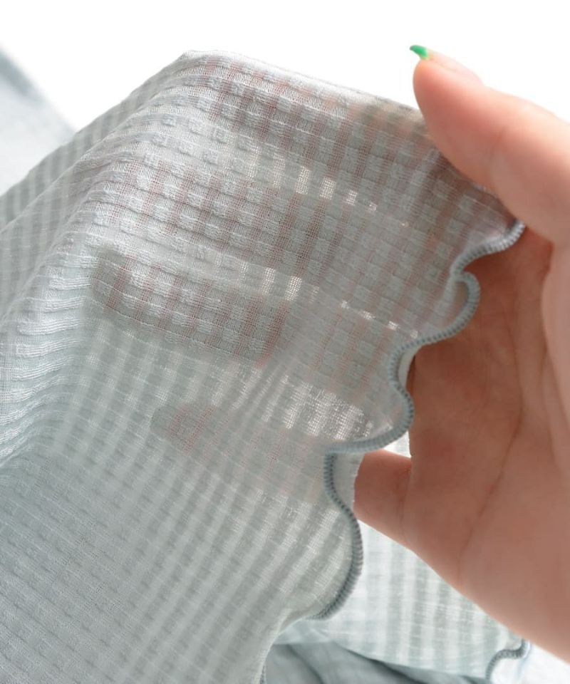 日本 zootie - 微透感木耳領格紋長袖內搭-米杏