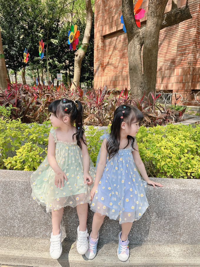 甜美吊帶連身紗裙洋裝-紅色鳳梨-粉色