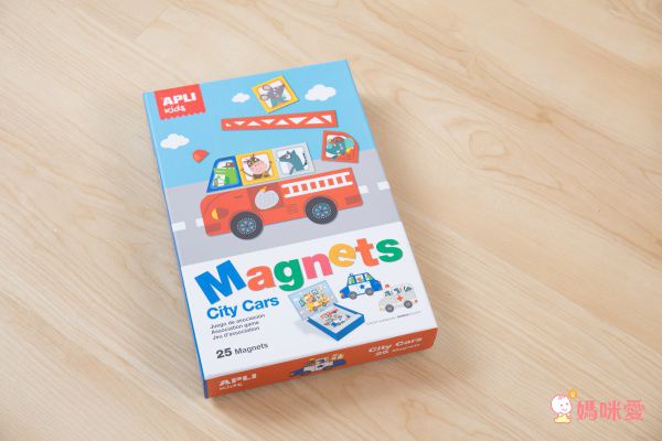 西班牙 APLI - 城市英雄磁力拼圖-磁性拼圖25片+磁性底板1片