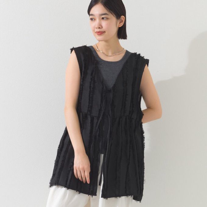 日本 OMNES - 前後2way甜美流蘇造型穿搭背心-黑