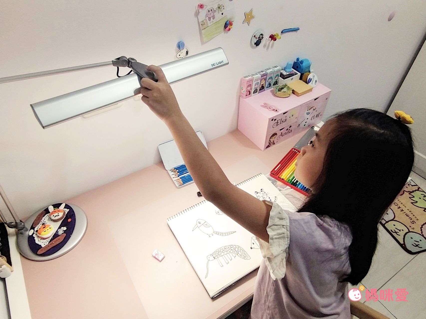 挑戰全網最低價【DEXLIGHT雙臂LED護眼檯燈】360°自由伸縮