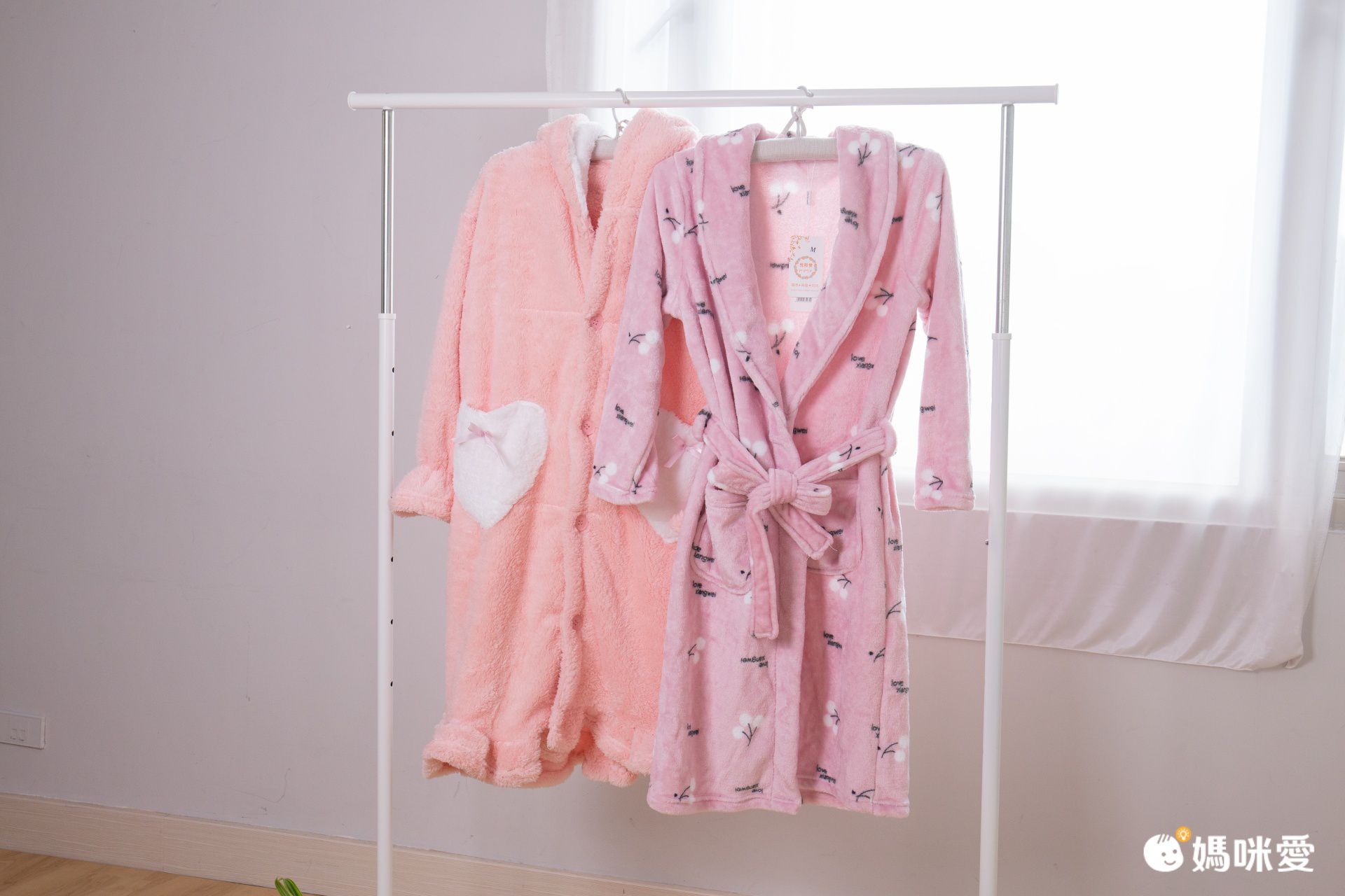 成人超柔軟珊瑚絨睡袍-愛心