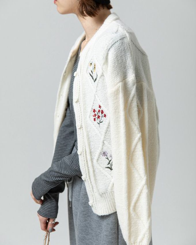 日本 gleam - 文藝風小花刺繡立體針織開襟衫-白