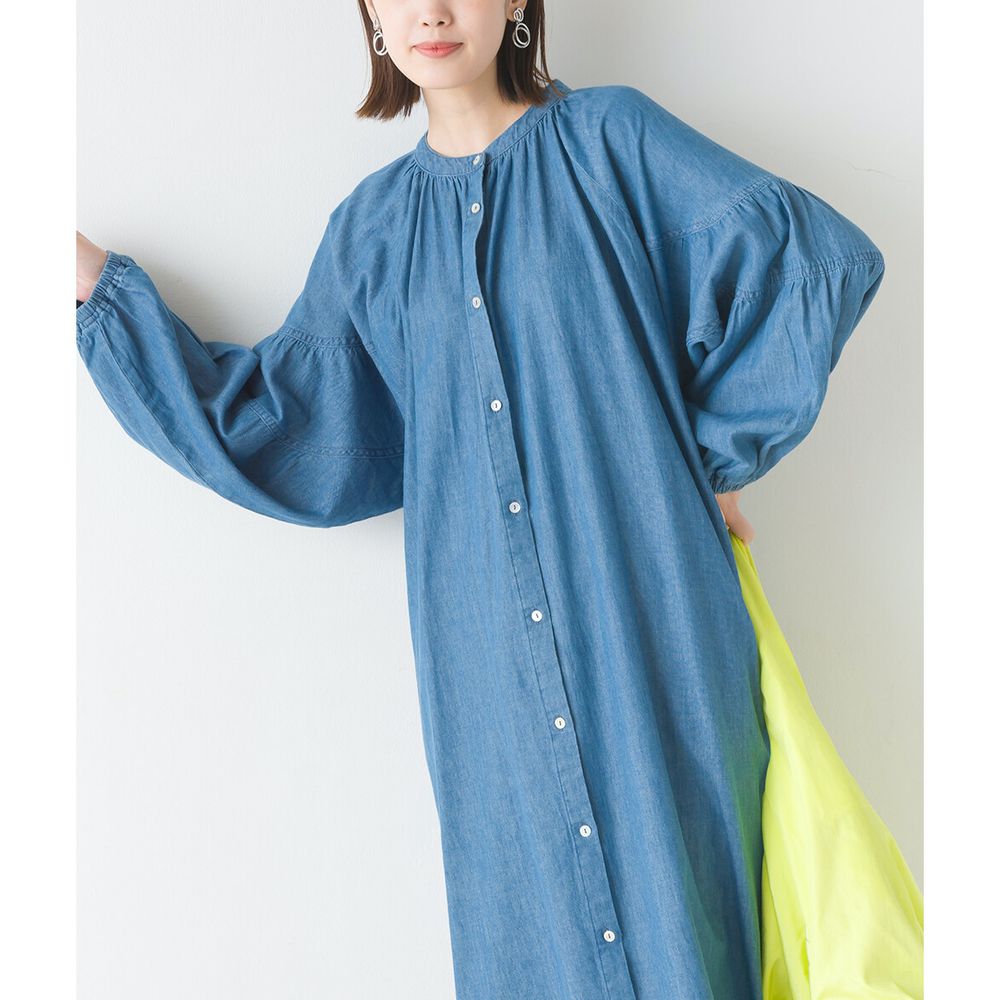 日本 OMNES - 圓領排扣丹寧長袖洋裝-淺藍