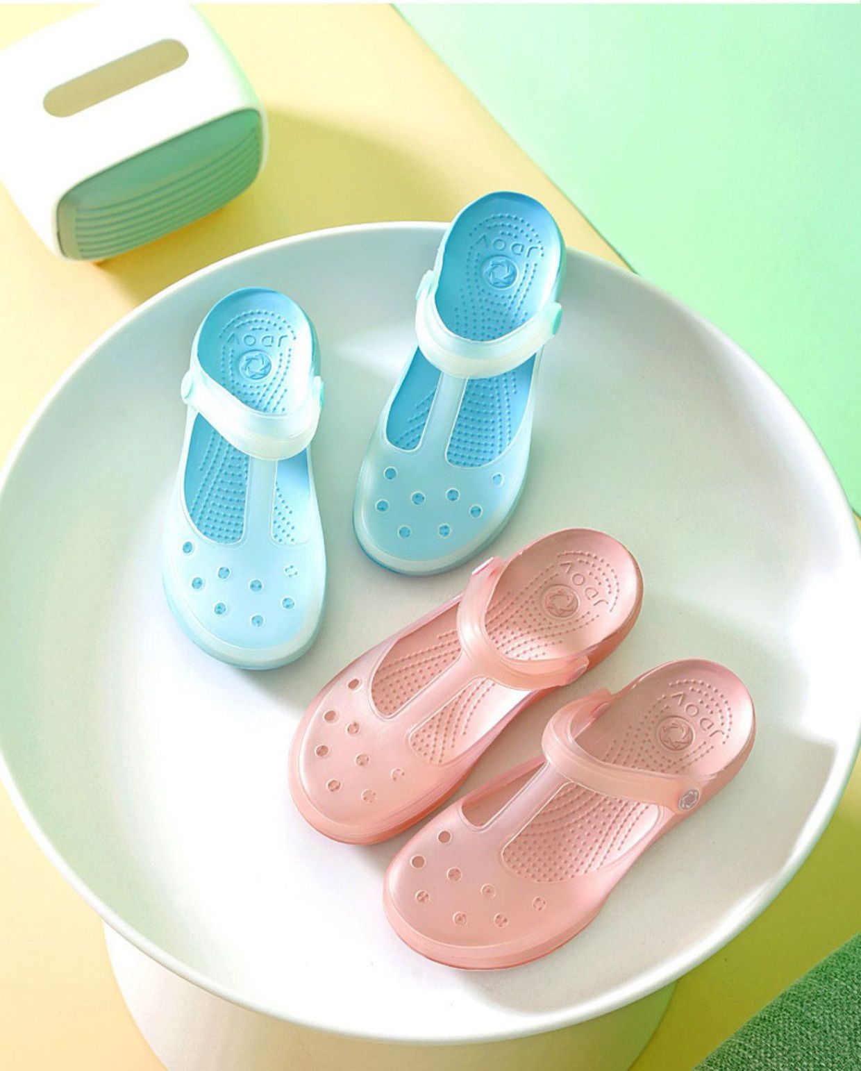 防滑果凍洞洞涼拖鞋-綠