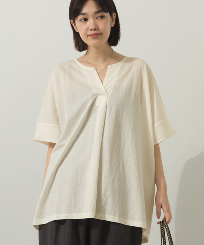 日本 Sans Souci 34+ - 接觸涼感 鑰匙領五分袖上衣-圓點-黑