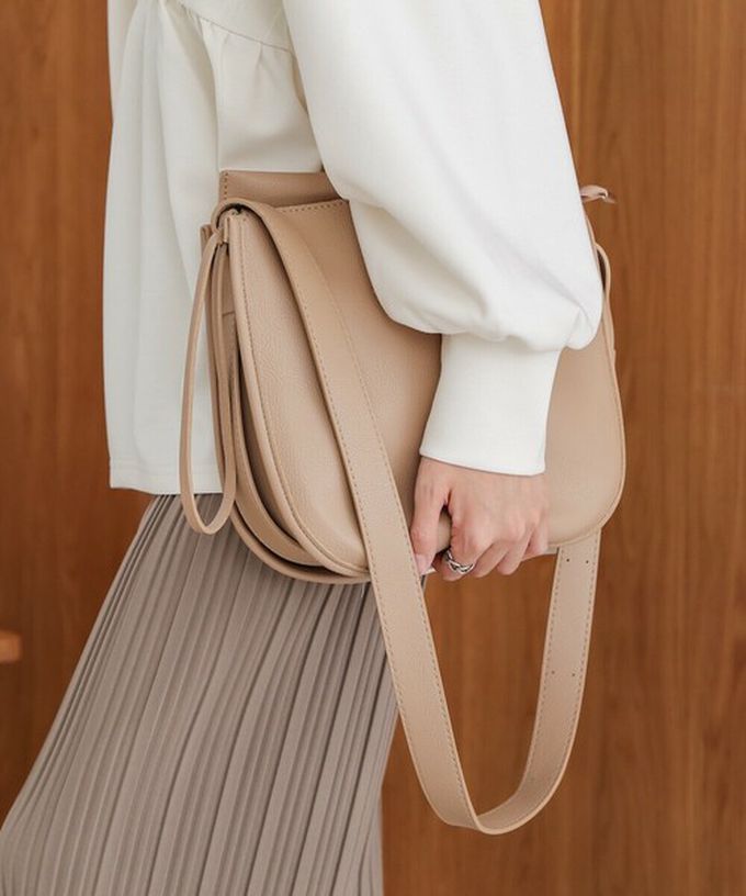日本 Bab - 柔軟時尚皮質優雅側背包-卡其杏