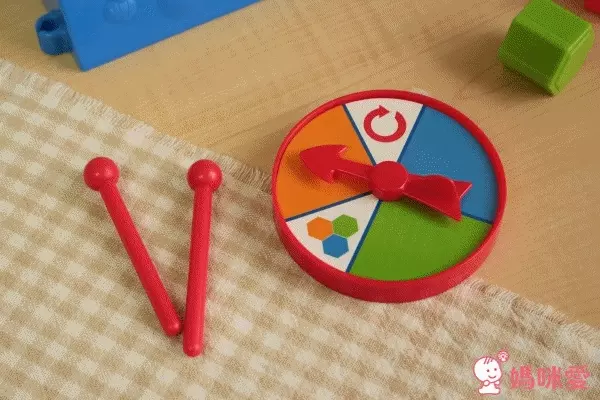 上誼★小紅帽 / 三隻小豬 / 蜜蜂跌跌樂 超人氣桌遊★