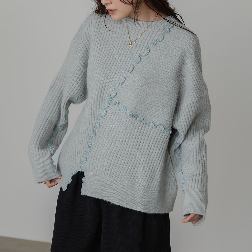 柔美曲線點綴寬鬆感針織上衣-灰藍