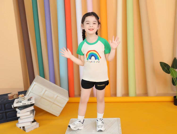 純棉短袖上衣-THINK HAPPY彩虹-米白+綠